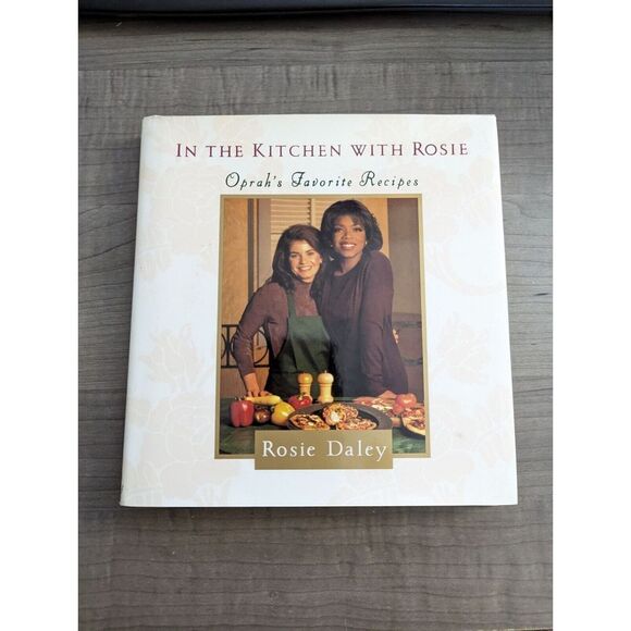 In the Kitchen with Rosie : Oprah's Favorite Recipes by Oprah Winfrey and Rosie - Picture 2 of 5